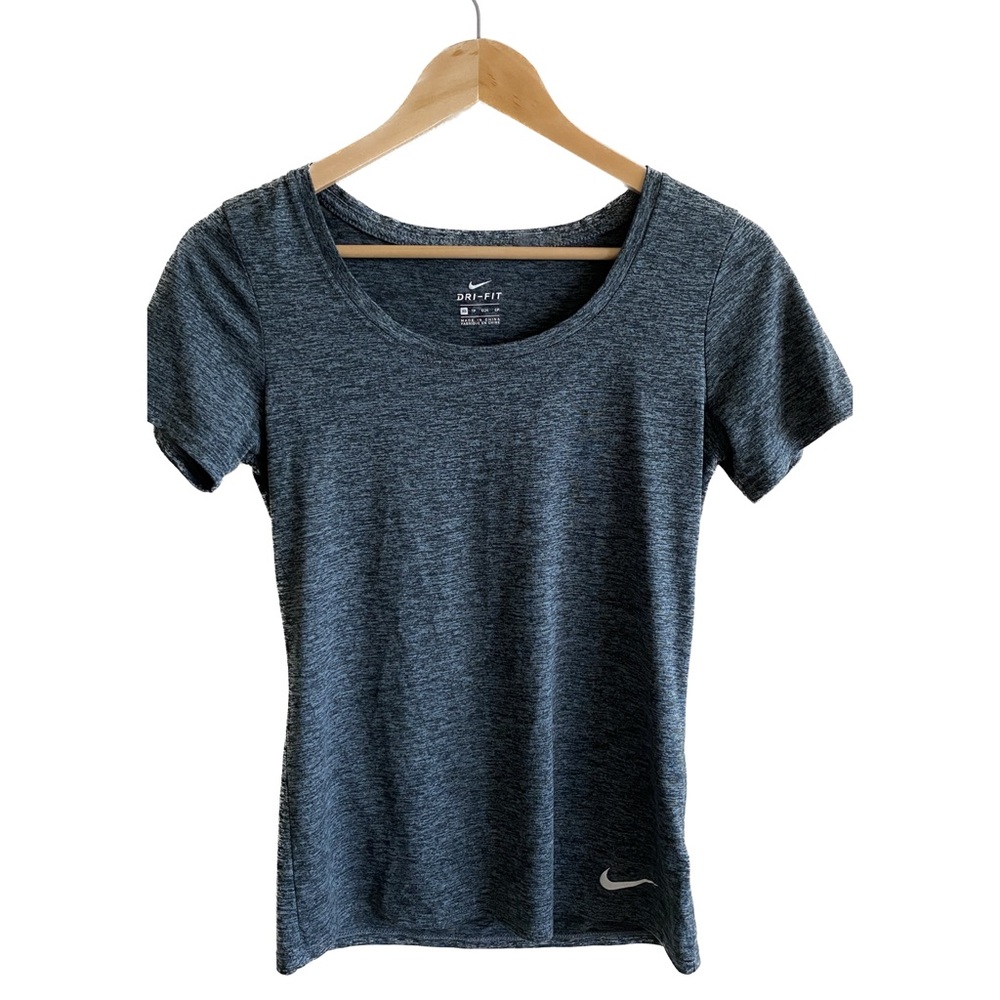 Nike Dri-Fit Workout Shirt Short Sleeve Women’s XS - Gray